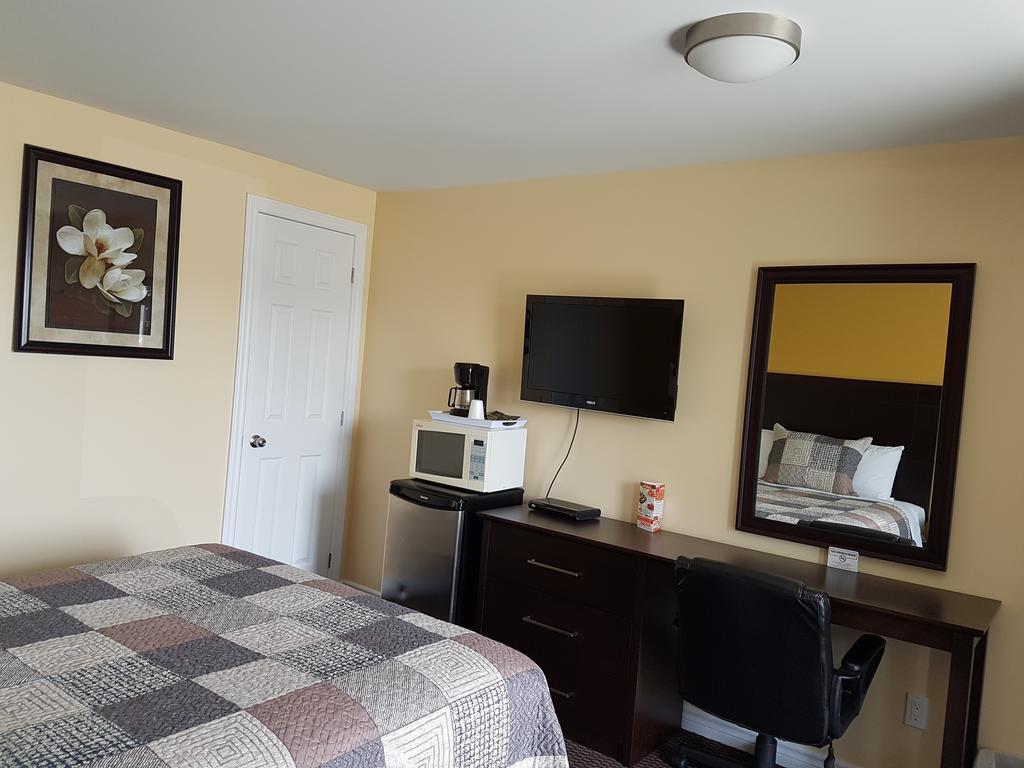 Fox Motor Inn Greater Napanee Cameră foto